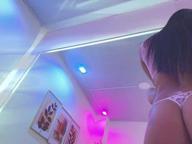 Leia-laurent from BongaCams is Freechat