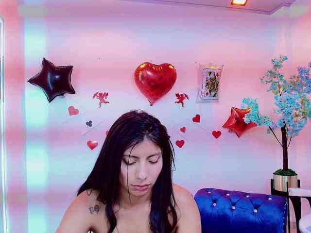 Leia-laurent Live Webcam on BongaCams