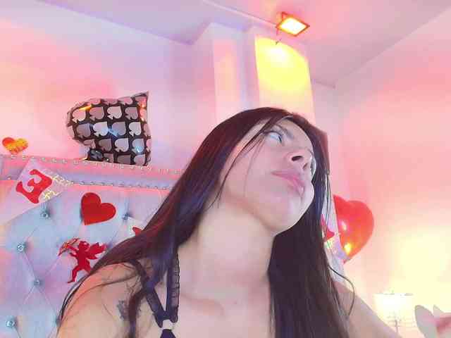 Leia-laurent Live Webcam on BongaCams