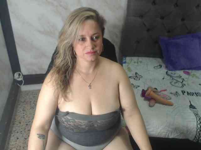 Brendabigtitis webcam