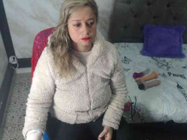 Brendabigtitis webcam