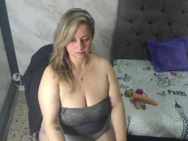 Brendabigtitis webcam