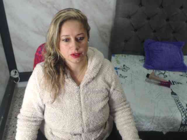 Brendabigtitis webcam