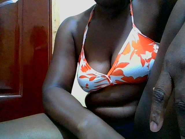 Sexymummy1 webcam bongacams model stream image