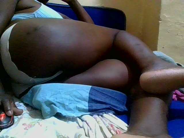 Sexymummy1 webcam bongacams model stream image