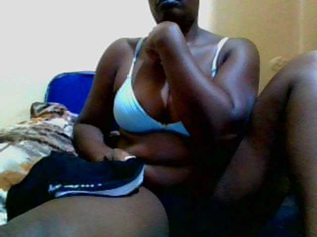 Sexymummy1 webcam bongacams model stream image