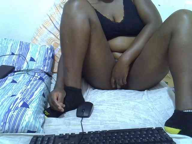 Sexymummy1 Live Webcam on BongaCams