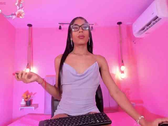 SofiaCarson Live Webcam on BongaCams