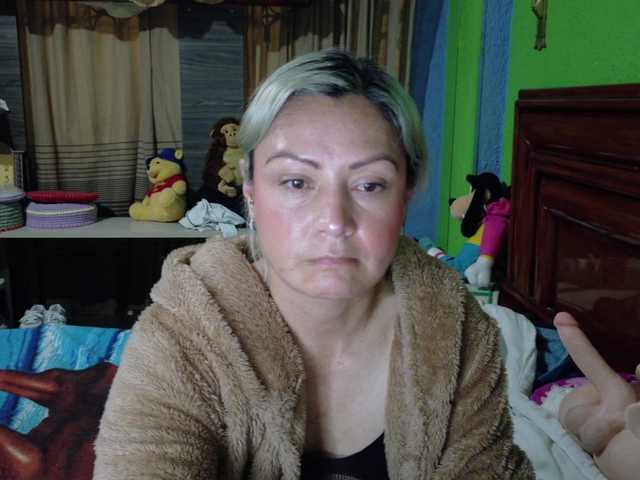 Charlizetheron1's BongaCams show and profile