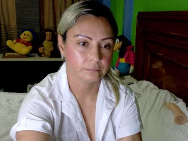 Charlizetheron1's BongaCams show and profile