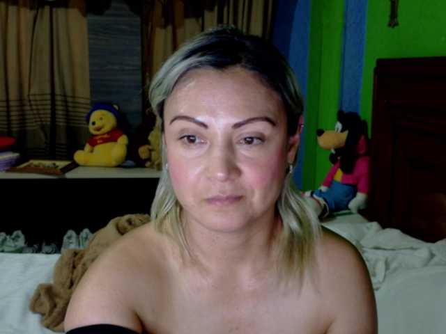 Charlizetheron1's BongaCams show and profile