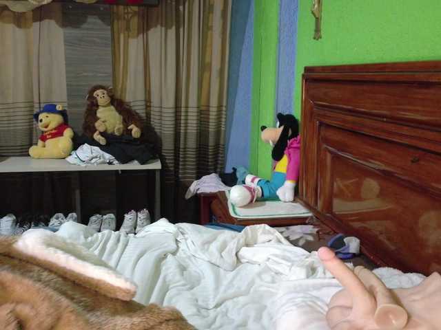 Charlizetheron1's BongaCams show and profile