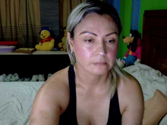 Charlizetheron1's BongaCams show and profile