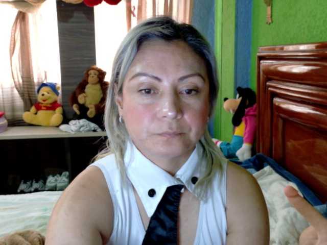 Charlizetheron1's BongaCams show and profile