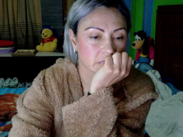 Charlizetheron1's BongaCams show and profile