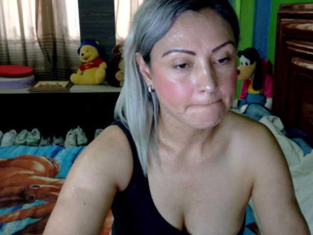 Charlizetheron1's BongaCams show and profile