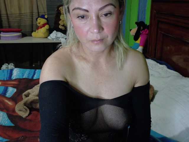 Charlizetheron1's BongaCams show and profile