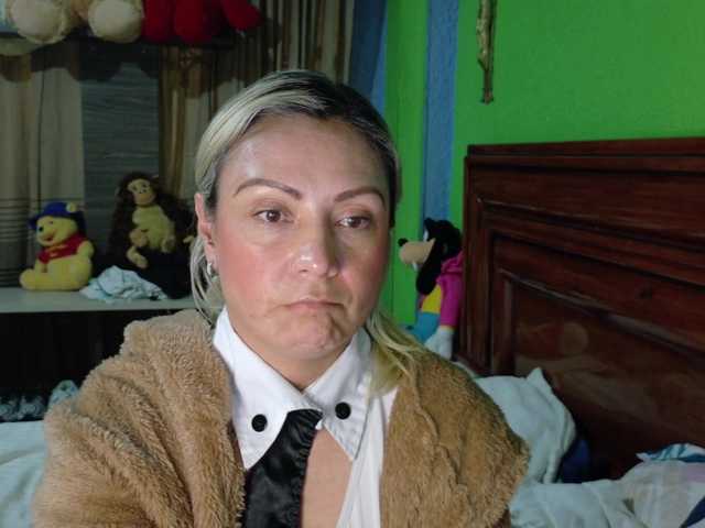 Charlizetheron1's BongaCams show and profile