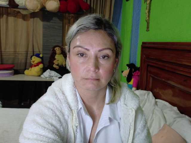 Charlizetheron1's BongaCams show and profile