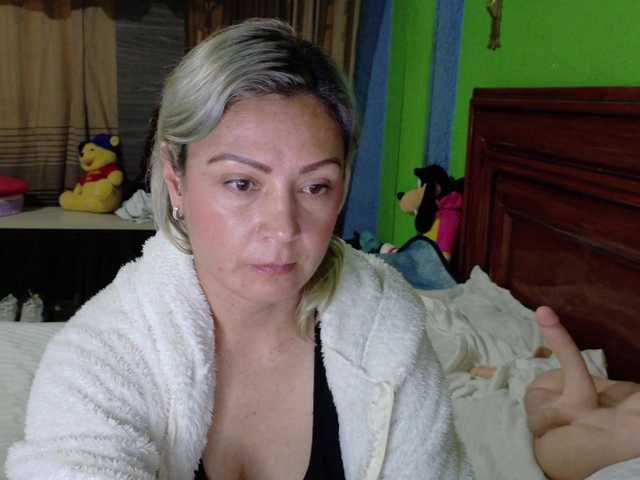 Charlizetheron1's BongaCams show and profile