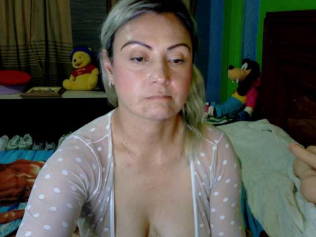 Charlizetheron1's BongaCams show and profile