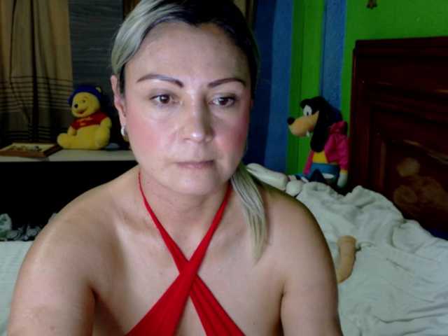 Charlizetheron1's BongaCams show and profile