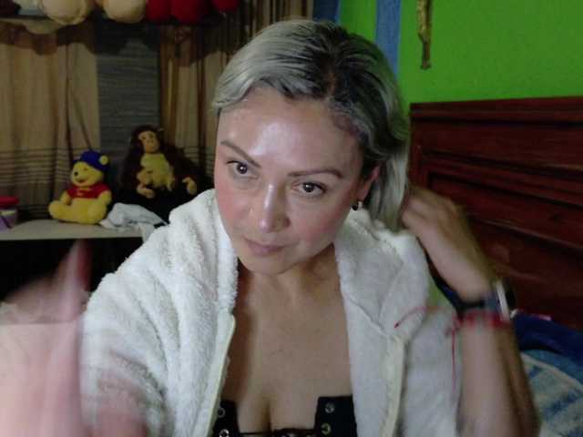 Charlizetheron1's BongaCams show and profile