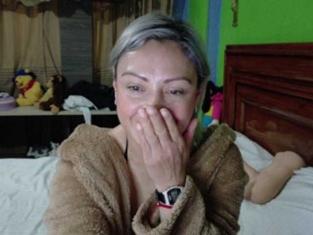 Charlizetheron1's BongaCams show and profile