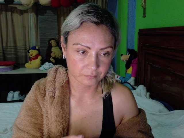 Charlizetheron1's BongaCams show and profile