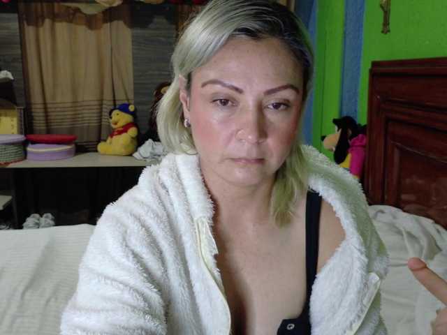 Charlizetheron1's BongaCams show and profile