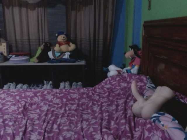 Charlizetheron1's BongaCams show and profile