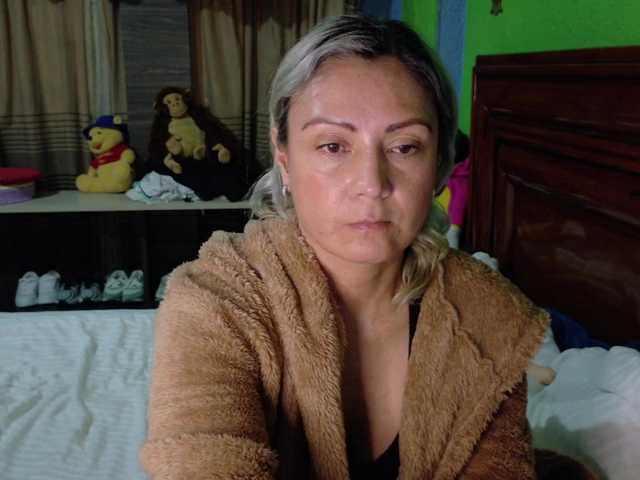 Charlizetheron1's BongaCams show and profile