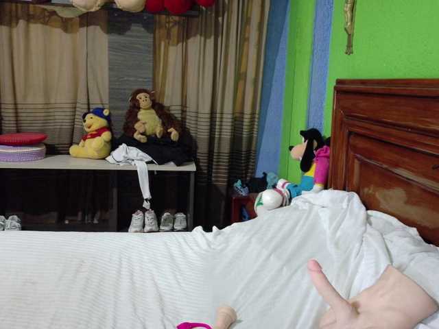 Charlizetheron1's BongaCams show and profile