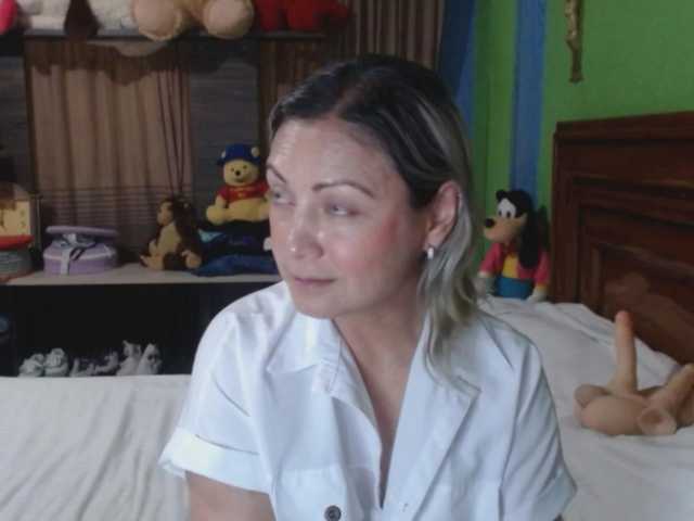 Charlizetheron1 webcam