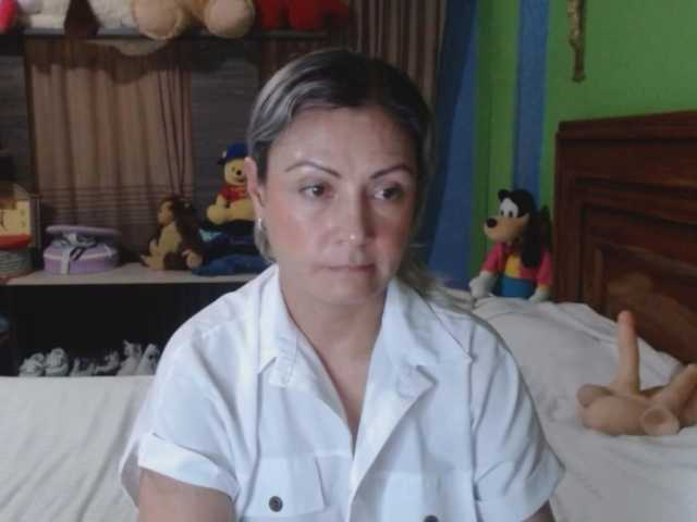 Charlizetheron1 webcam