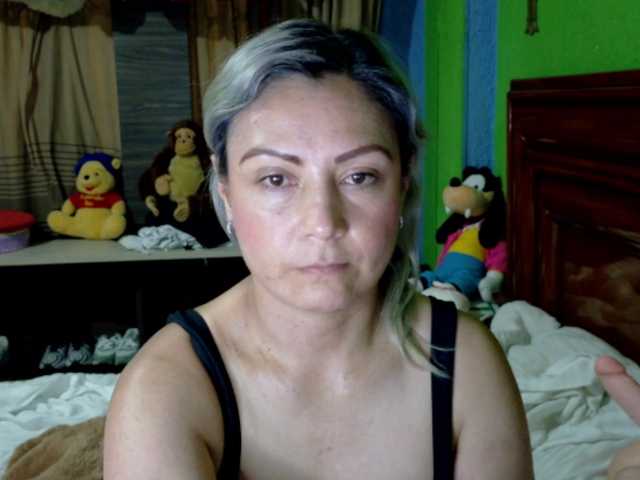 Charlizetheron1's BongaCams show and profile