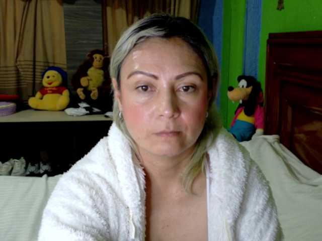 Charlizetheron1's BongaCams show and profile