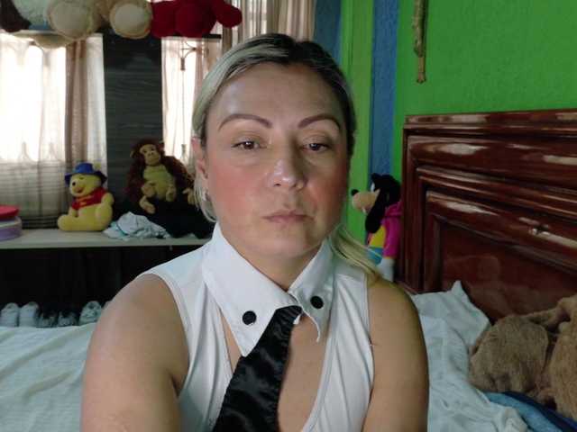 Charlizetheron1's BongaCams show and profile