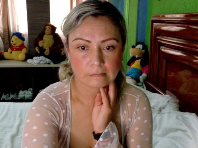 Charlizetheron1's BongaCams show and profile