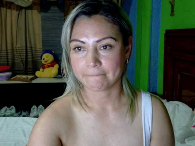 Charlizetheron1's BongaCams show and profile