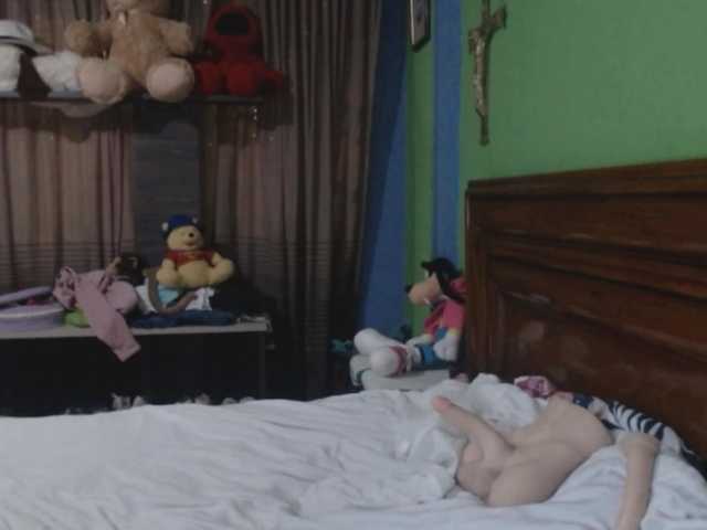 Charlizetheron1's BongaCams show and profile