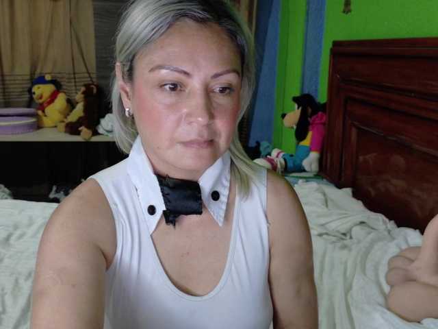 Charlizetheron1's BongaCams show and profile