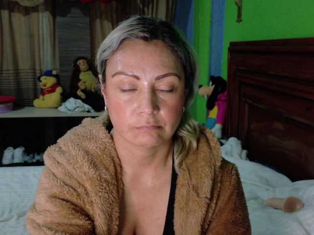 Charlizetheron1's BongaCams show and profile