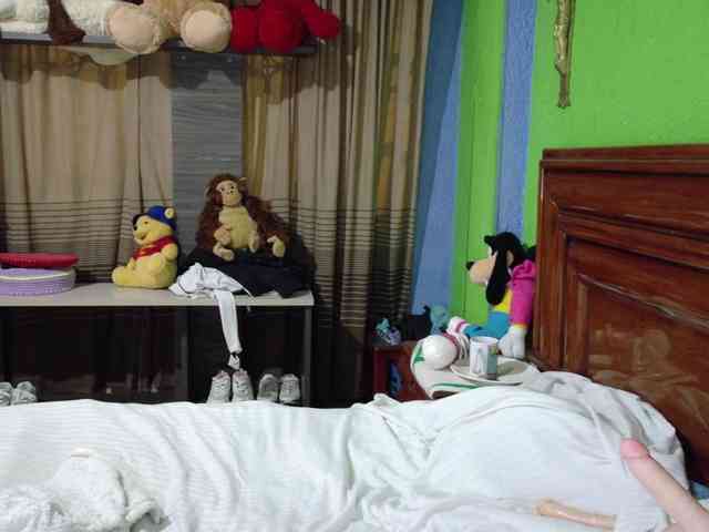 Charlizetheron1 webcam