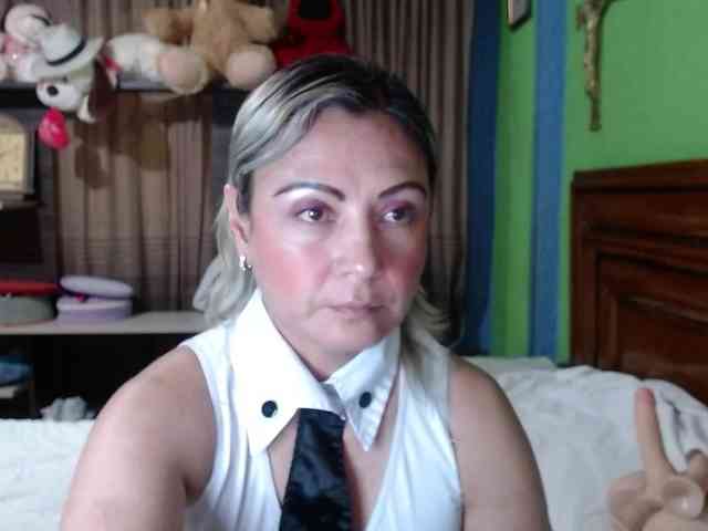 Charlizetheron1 webcam