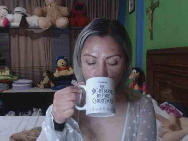 Charlizetheron1 webcam