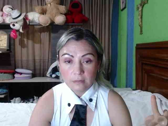 Charlizetheron1 webcam