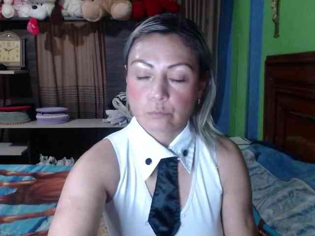 Charlizetheron1 webcam