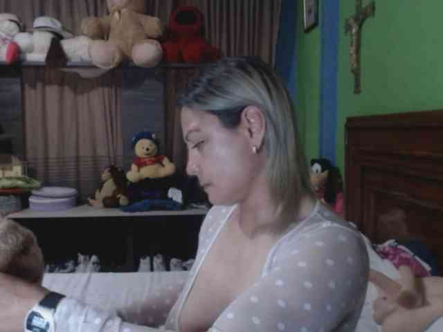 Charlizetheron1 webcam