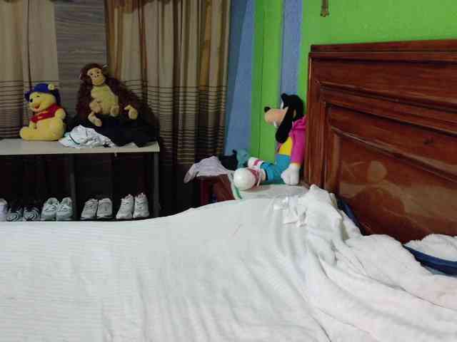 Charlizetheron1 webcam